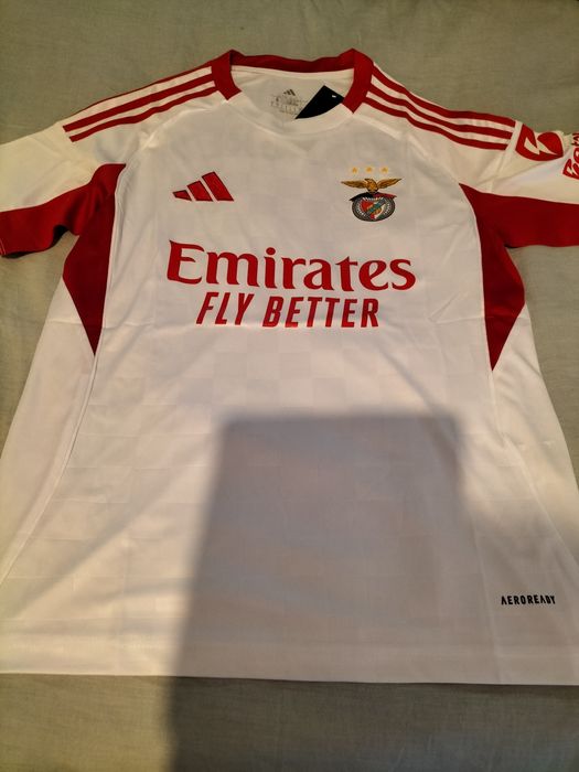 Camisola de futebol do SLB