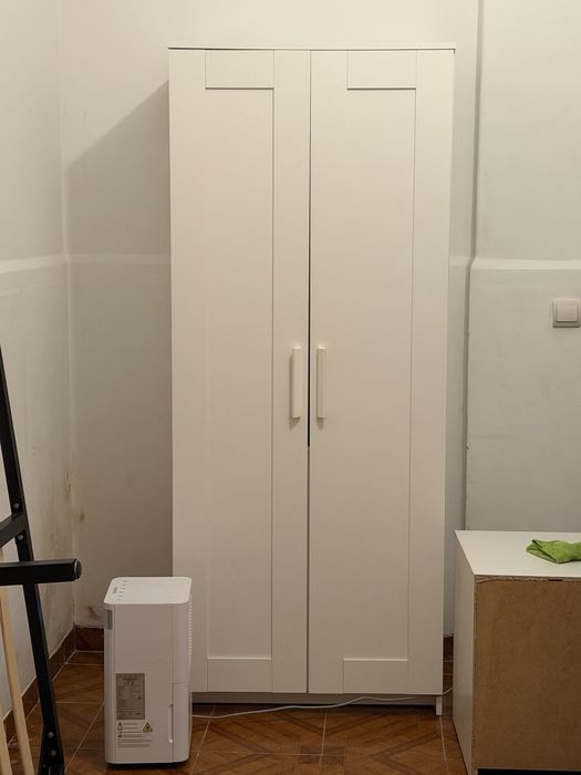 Roupeiro Branco Novo