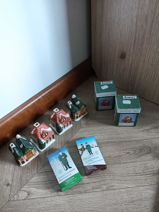 Domki ceramiczne zestaw 4szt na kadzidełko dymiarze wioska