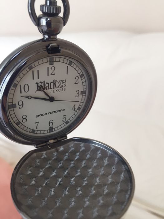 Часы на цепочке-рок часы Paco Rabanne. Новые. Фирменные.