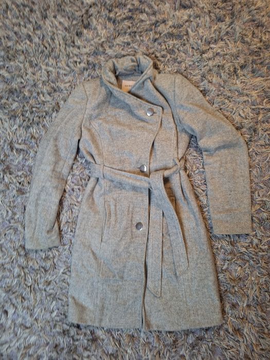 Szary płaszcz Orsay