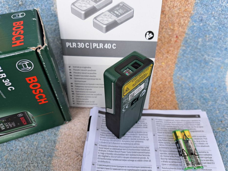 Bosch PLR 30 C Лазерний далекомір, рулетка