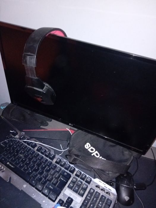 Komputer do gier i pracy z monitorem