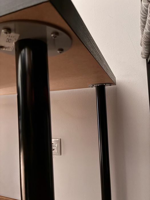 Conjunto de Secretária com bloco de gavetas