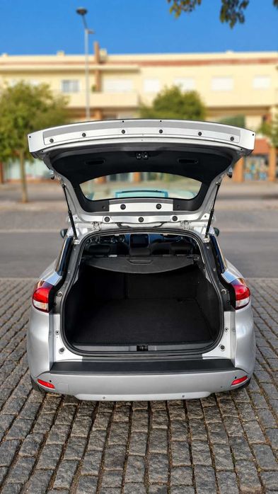 Renault Clio IV 1.5 dCi Confort | Diesel | 2015 | 184.947 km | Portimão