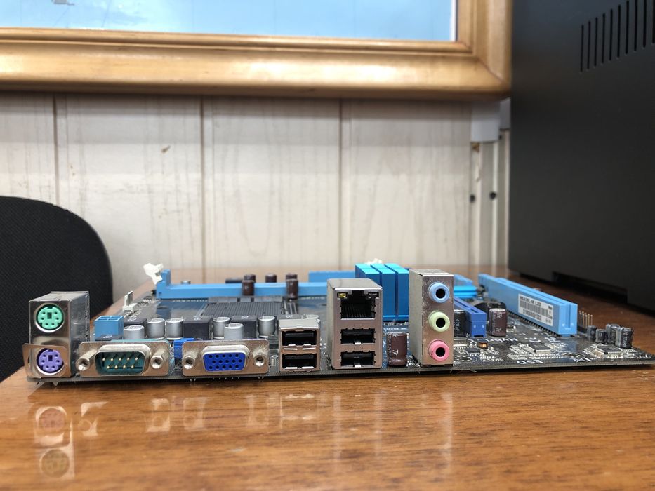 Материнская плата Asus M5A78L-M LX3 (sAM3+, AMD 760G, PCI-Ex16)