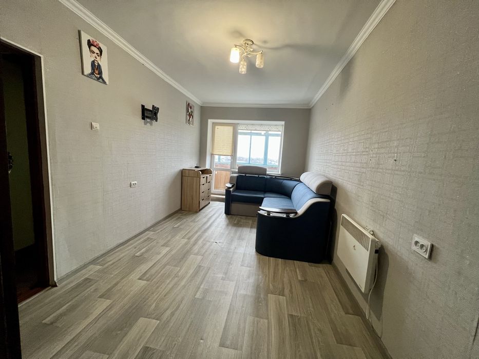 Терміново! Продається 1 кім. кв, Красилів, вул. Грушевського, Центр.