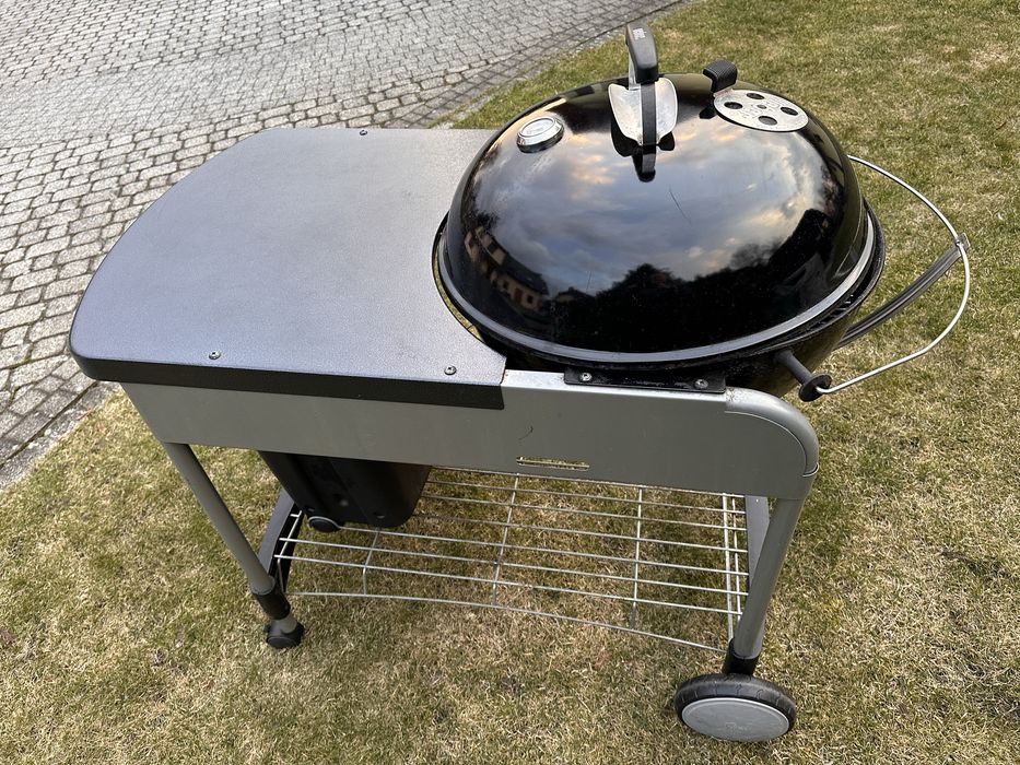 Grill węglowy Weber