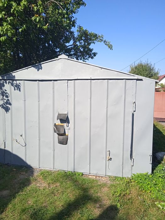 Здам гараж. По кільцю . Можна на місяць.