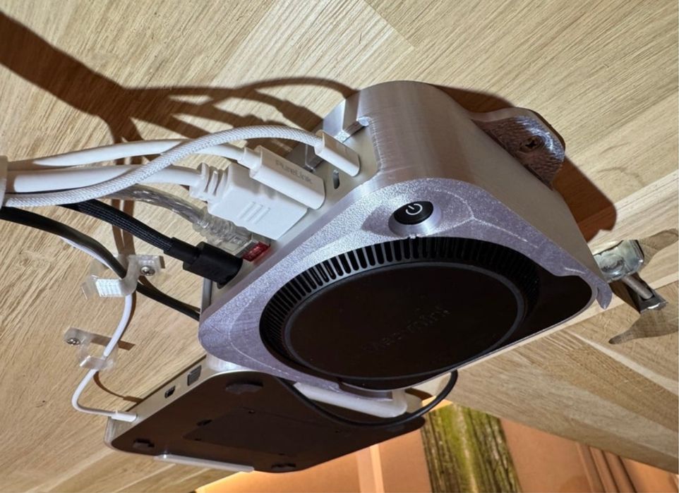 Apple Mac Mini (M4 2024) Wall Mount