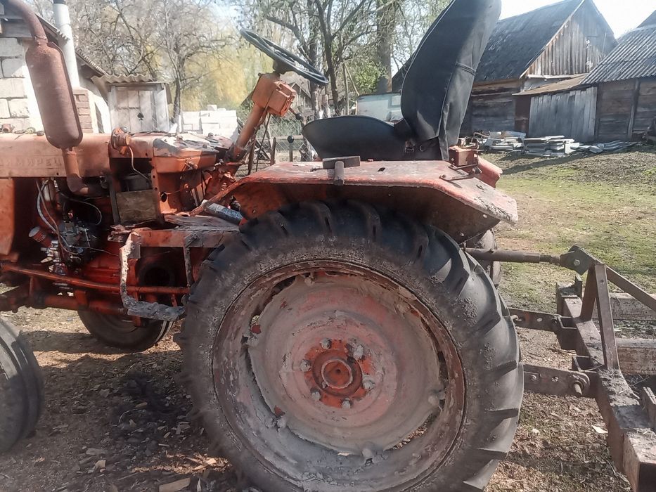 Продам трактор Т-25