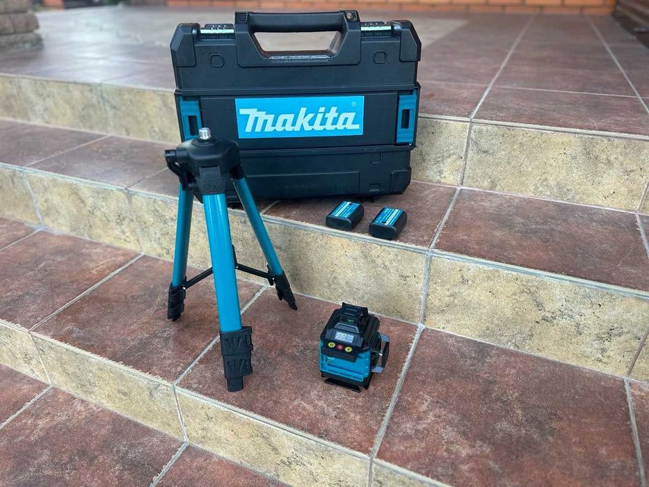 Лазерний рівень makita 4D +тринога. Лазерный уровень макита 16 линий