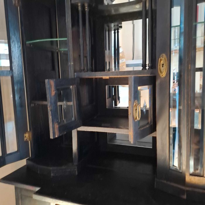 буфет антикварный