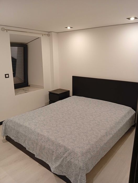 Vendo Moradia Campo de Besteiros - Preço Negociável