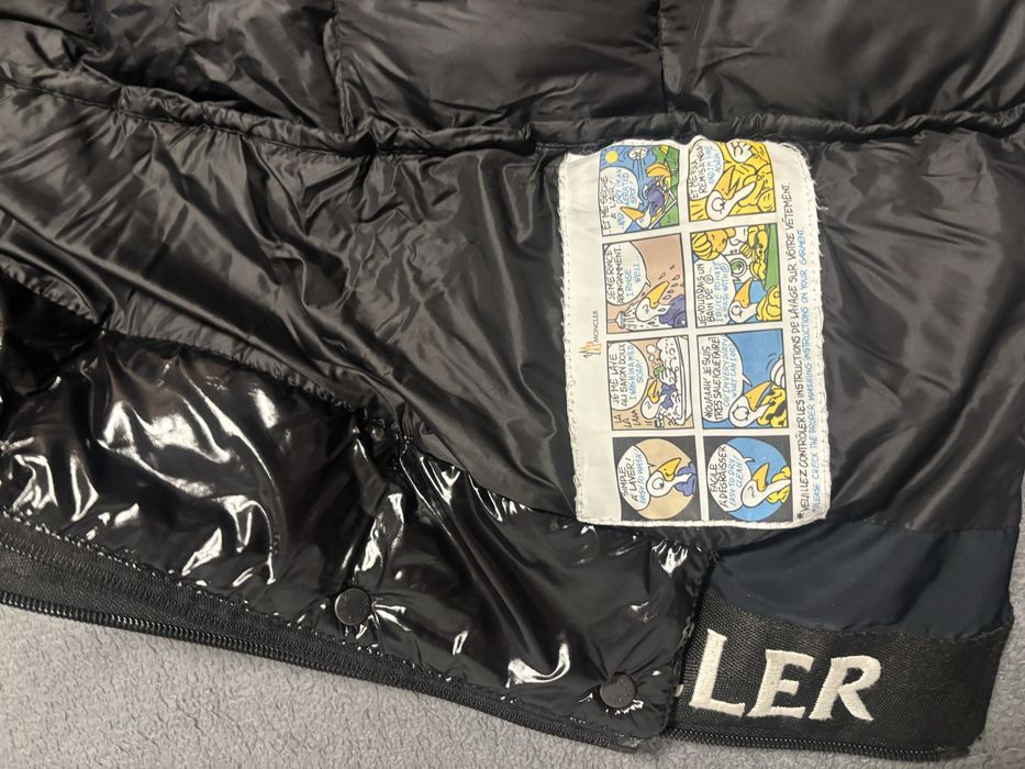 Moncler kurtka oryginalna