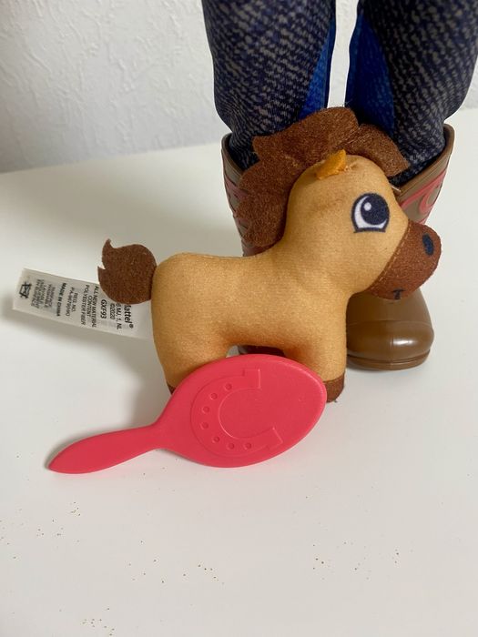 Лялька Лакі Mattel Spirit