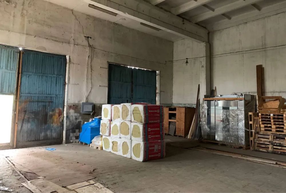 Продається комерційно-промислове приміщення в м. Переяслав