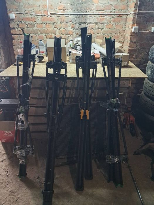 Thule велокріплення на дах велобагажник перевезення велосипедів