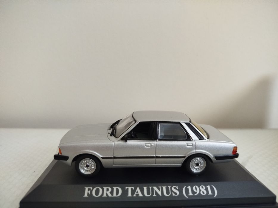 Miniatura Ford Taunus 1/43 Nova
