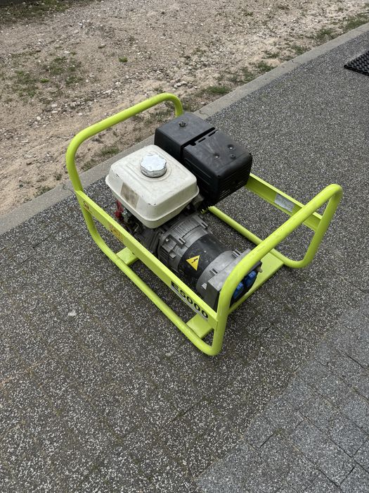 Agregat Prądotwórczy 4,6kW 230V Pramac E 5000 Honda GX270