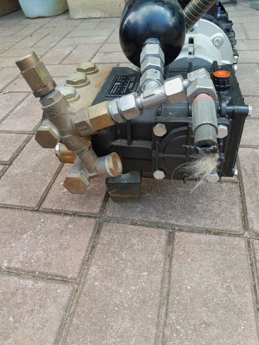 Pompa wodna ciśnieniowa 4kw produkcja włoska