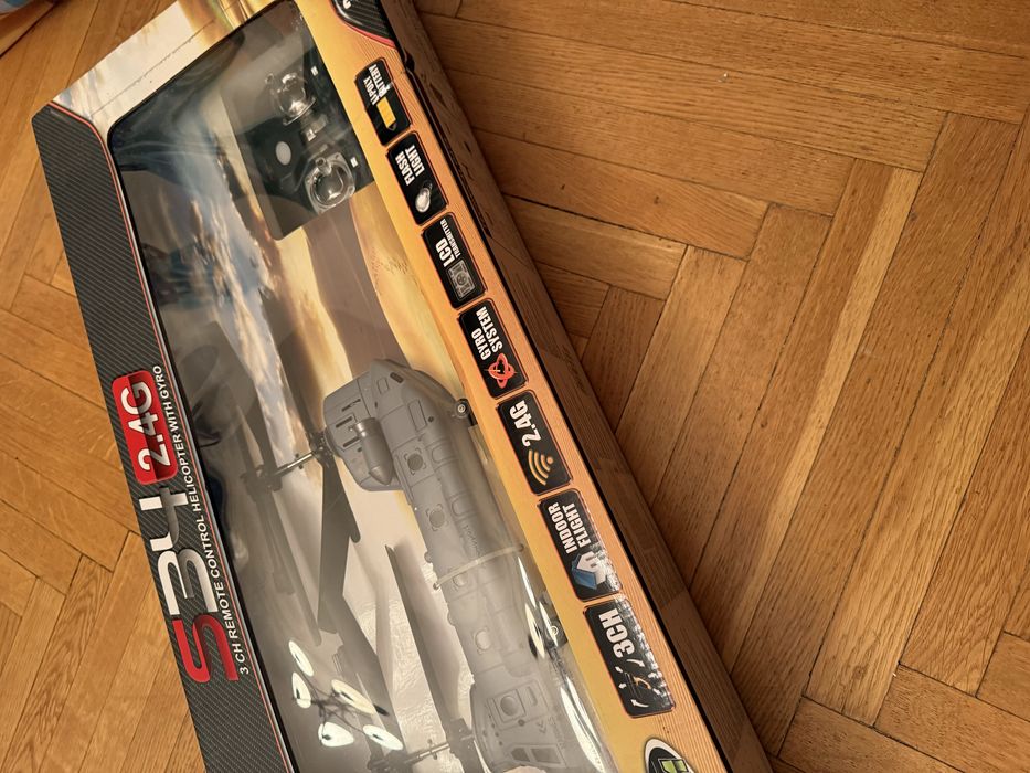 Радіоуправляємий Вертоліт Syma. Вертолет на радиоуправлении.