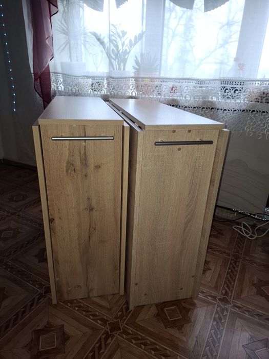 Стіл-тумба  розкладний.