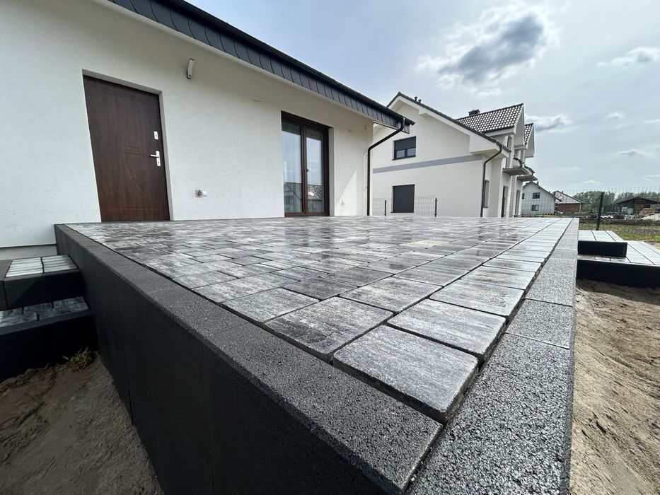 Układanie kostki brukowej