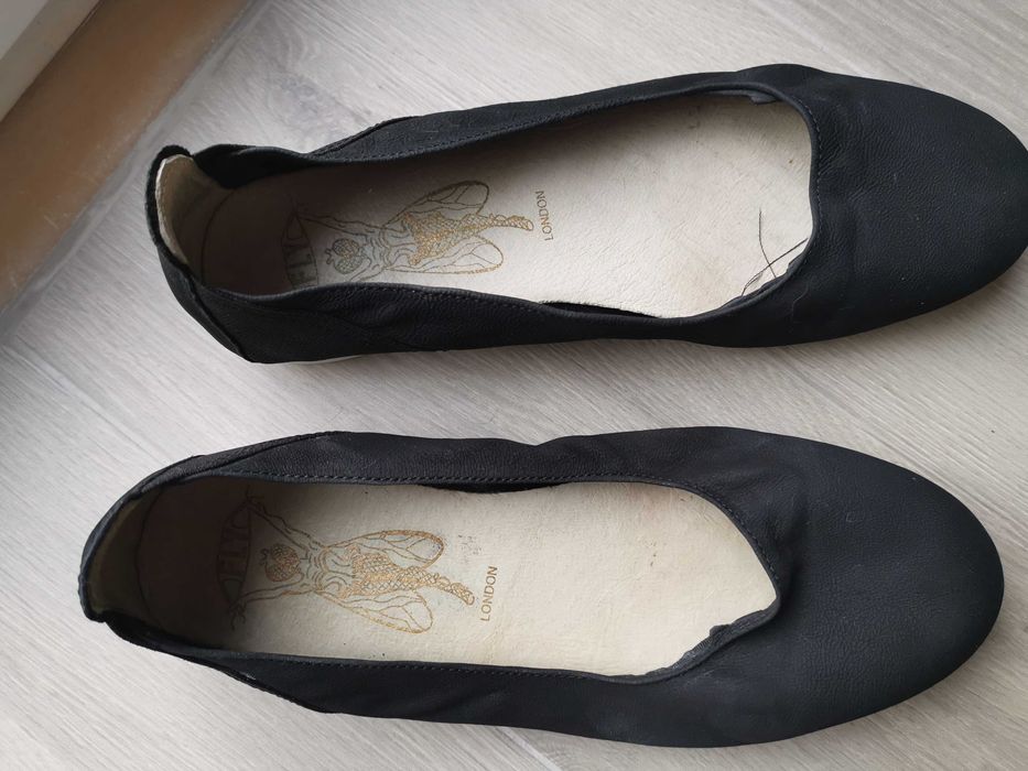 Vendo sapatos mulher pele Fly número 38