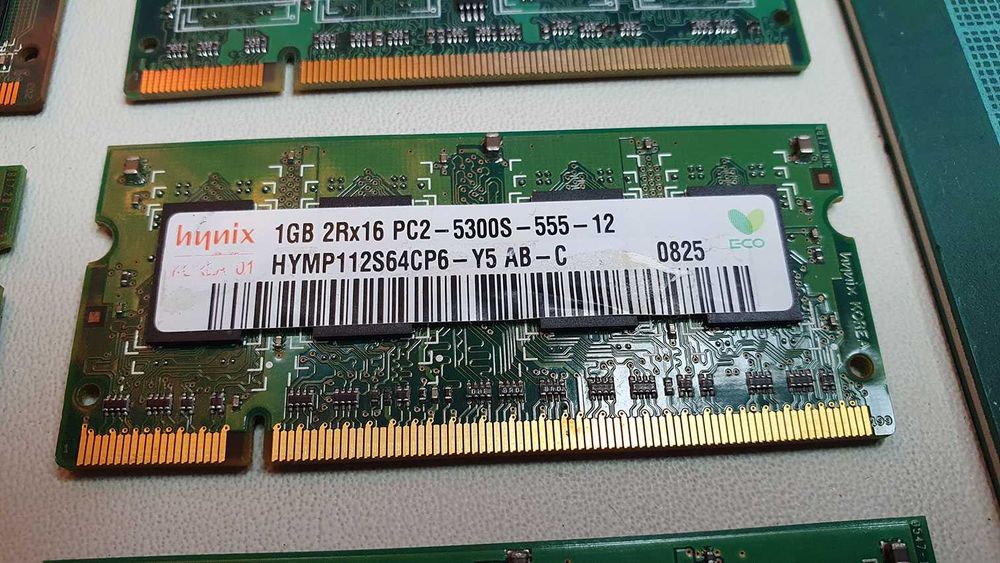 Memória DDR2 Hynix SODIMM 2Gb (2x1Gb) PC2-5300S-555-12