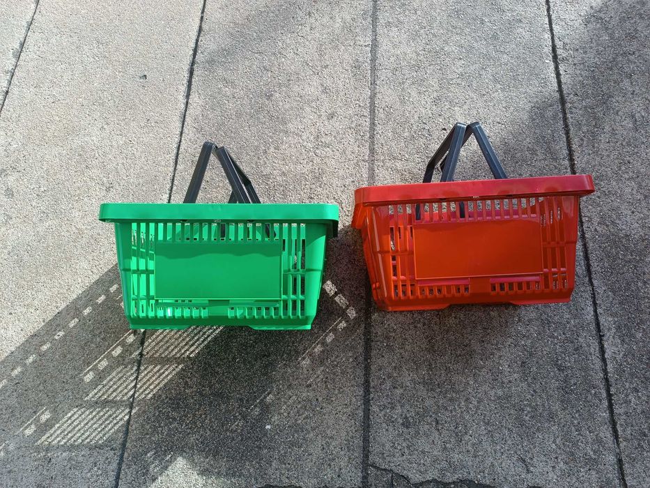 Cestos supermercado como novos
