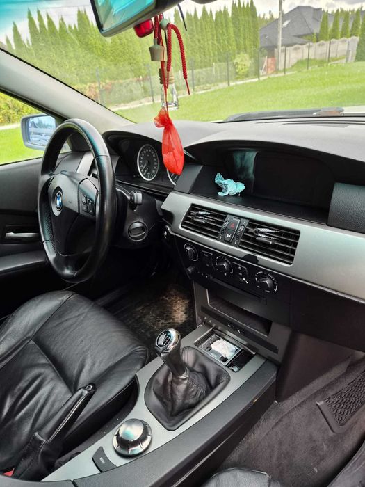 BMW E60 520d 2006r