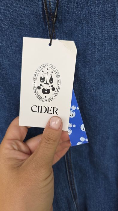Piekna spódnica jeansowa cider M