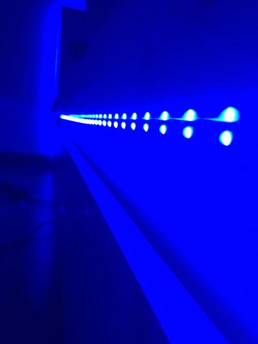 LEDs for lighting, controllable via remote control or Bluetooth64309726977538120