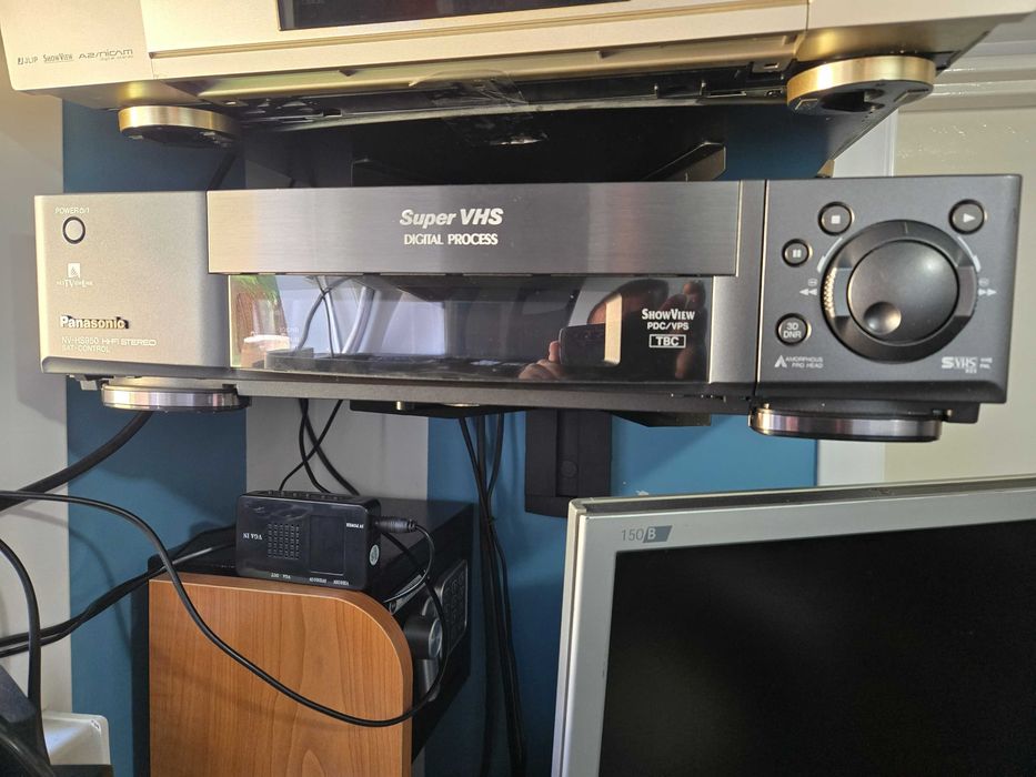 Panasonic NV-HS950 S-VHS Hi-Fi – stan idealny wizualny – retro VHS VCR