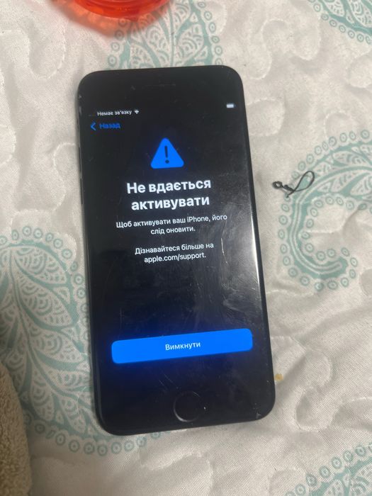 Продам айфон 7 на запчастини
