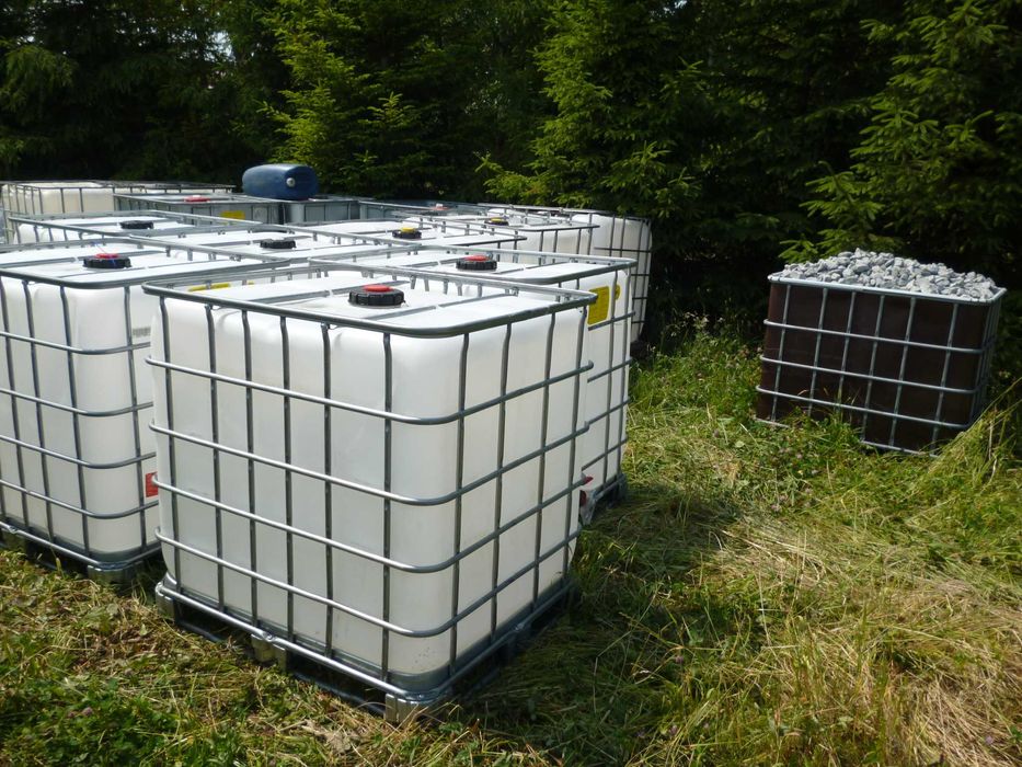 ZBIORNIK na wodę deszczówkę szambo 1000L BECZKA  ibc mauzer trojmiasto