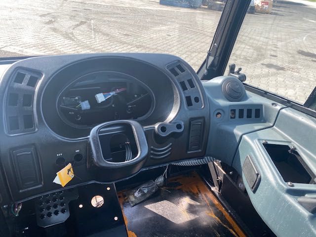 NOWA kabina do wozidła terex