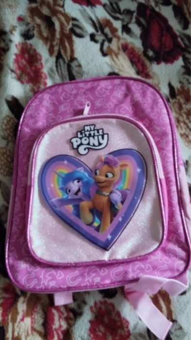 Сумочки дитячі і рюкзаки - рожеві (нові). Листайте фото