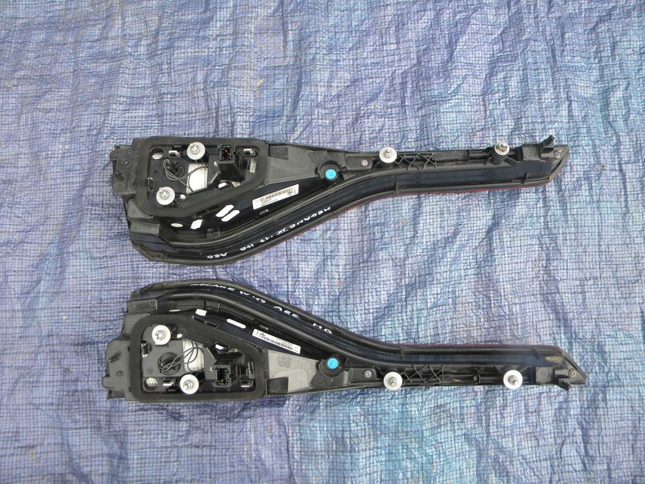RENAULT MEGANE IV HB LAMPA Prawa Lewa w Klapę ORYGINAŁ Części Opolskie