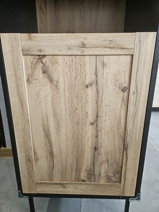 Szafka w stylu loftowym