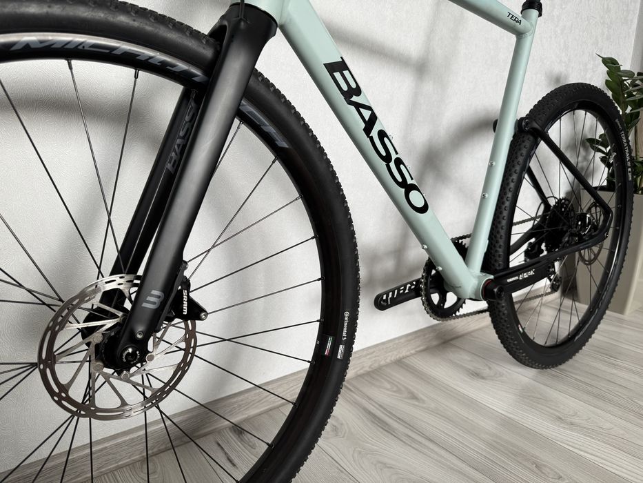 Basso Tera ‼️ 2025 made in Itali Гравийный на осях Sram гидравлика напів карбоновий гравийник гравійник гравел грейвел циклокросс endurance турінговий