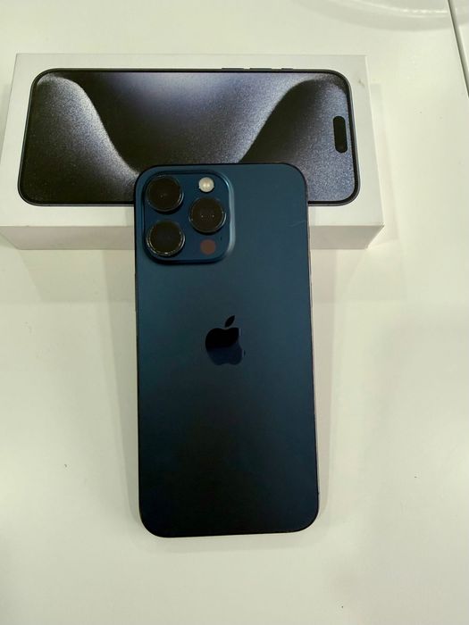 iPhone 15 max pro 256 azul