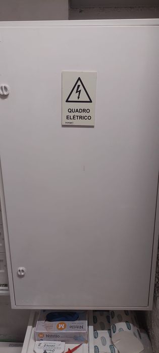 Eletricista - Serviço Rápido e Profissional