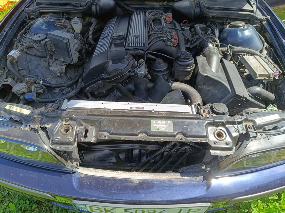 Bmw e39 523i 2.5 м52.газ.автомат.технічно справна