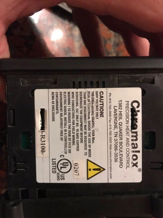 Термо регуляторCHROMALOX 1/4 din temperature controller 2110-R3100