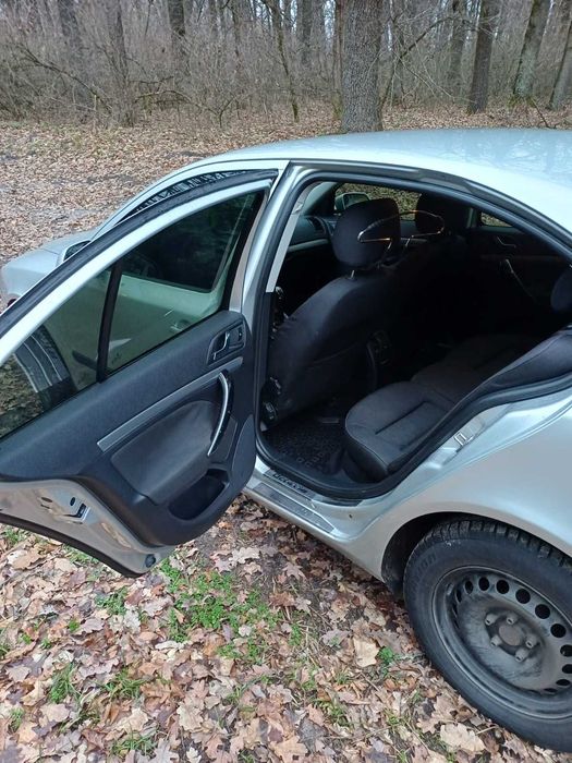 Продаю автомобіль Skoda Octavia 2005