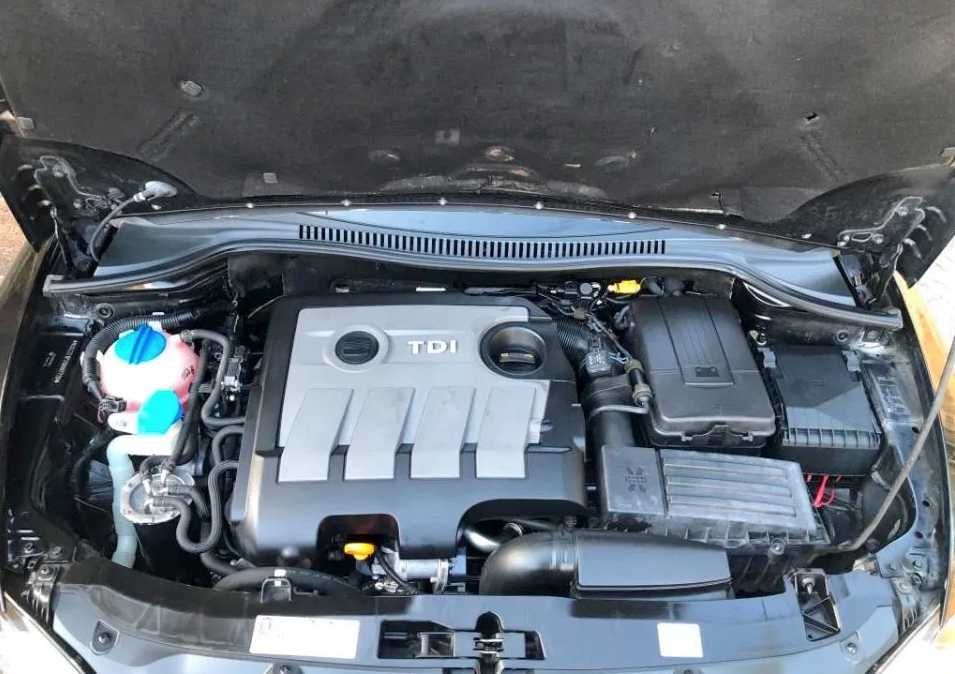 Peças Seat Leon - Caixa Velocidades - Portas - Parachoques - etc