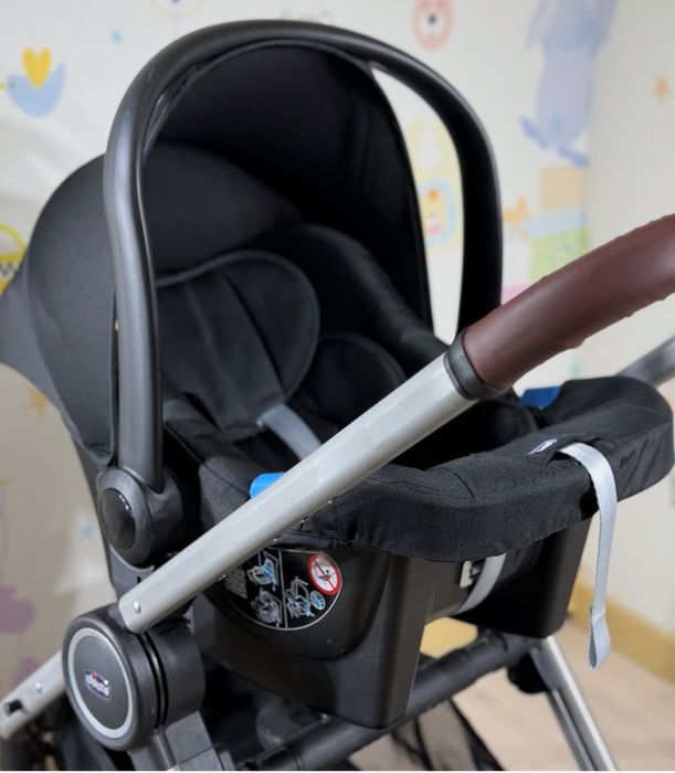 Коляска Chicco best friend 3в1