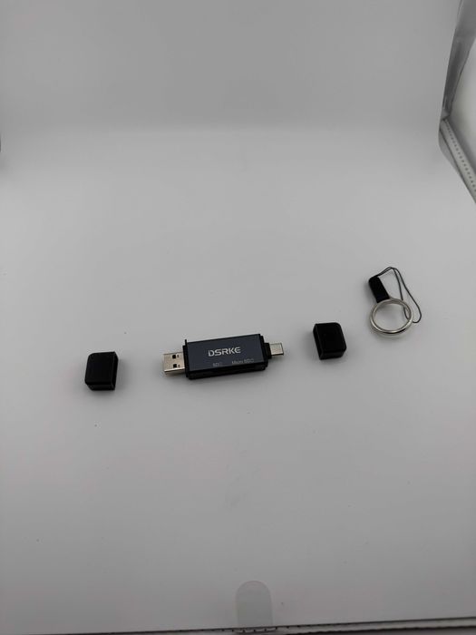 DSRKE Czytnik kart SD USB 3.0 C iPhone iPad MacBook android Win
Marka: